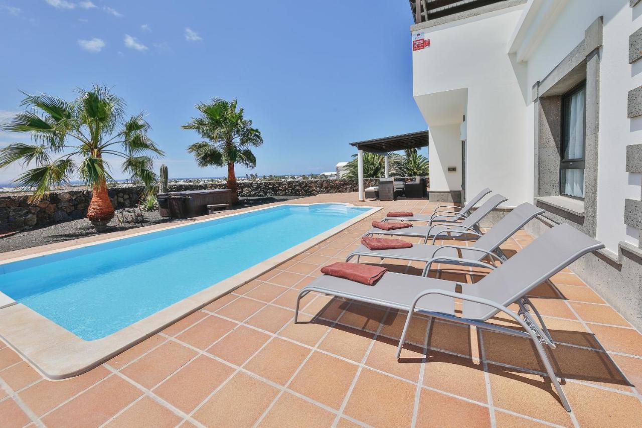 הוילה פלאיה בלנקה Sea Winds Lanzarote מראה חיצוני תמונה