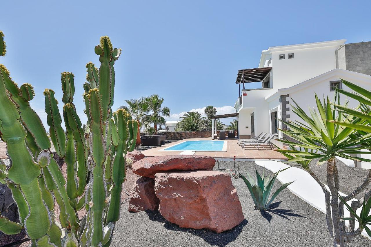 הוילה פלאיה בלנקה Sea Winds Lanzarote מראה חיצוני תמונה